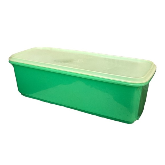 Vintage Green Tupperware Celery Keeper Jadeite Complete - Picture 1 of 2